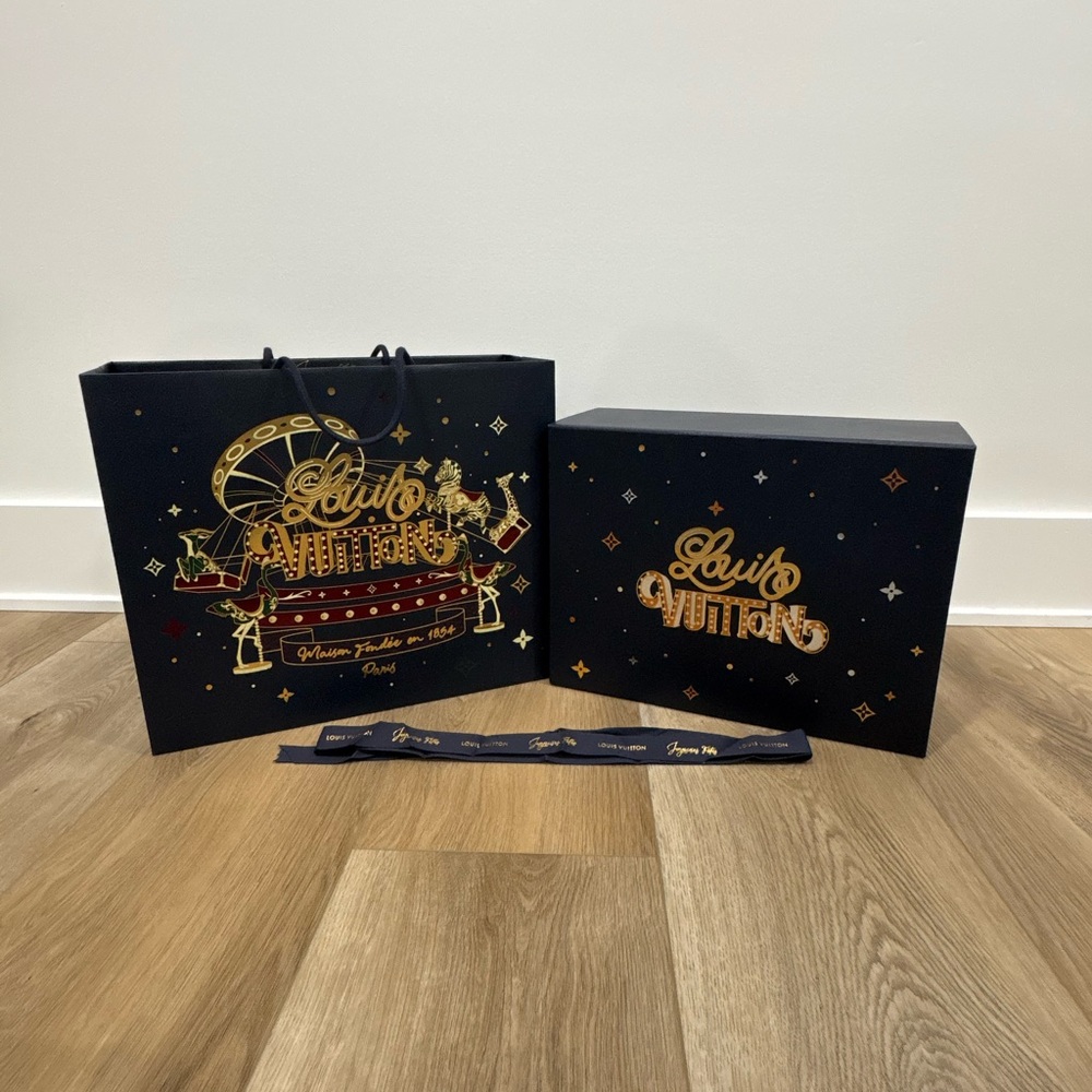 Louis Vuitton Gift Box and Bag Set carnival